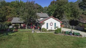 13275 Strathmore Drive, Valley View, OH 44125