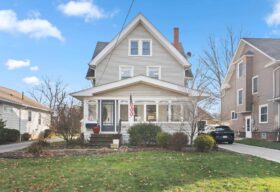 3967 Riveredge Rd, Cleveland, OH 44111